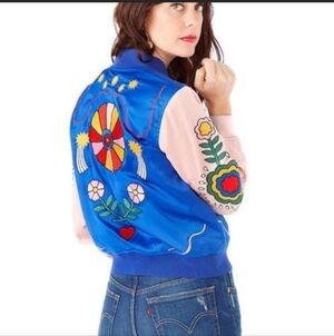 BAN. DO FLORAL BOMBER JACKET SIZE SMALL.   #7610